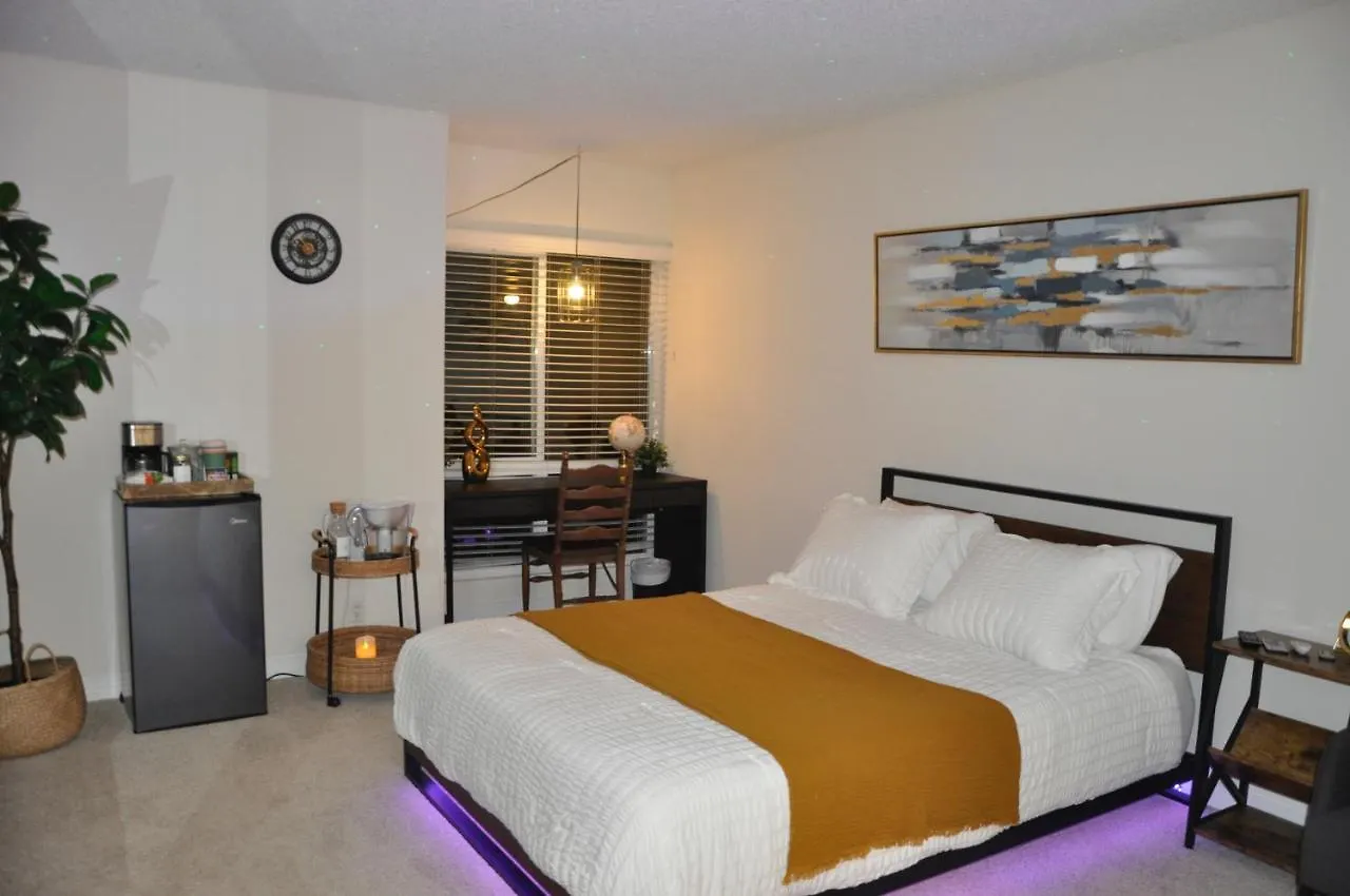 Private Room & Bathroom In Shared Oceanfront Home, Marina Del Rey Los Angeles